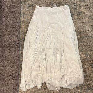Flowy White Women's Skirt